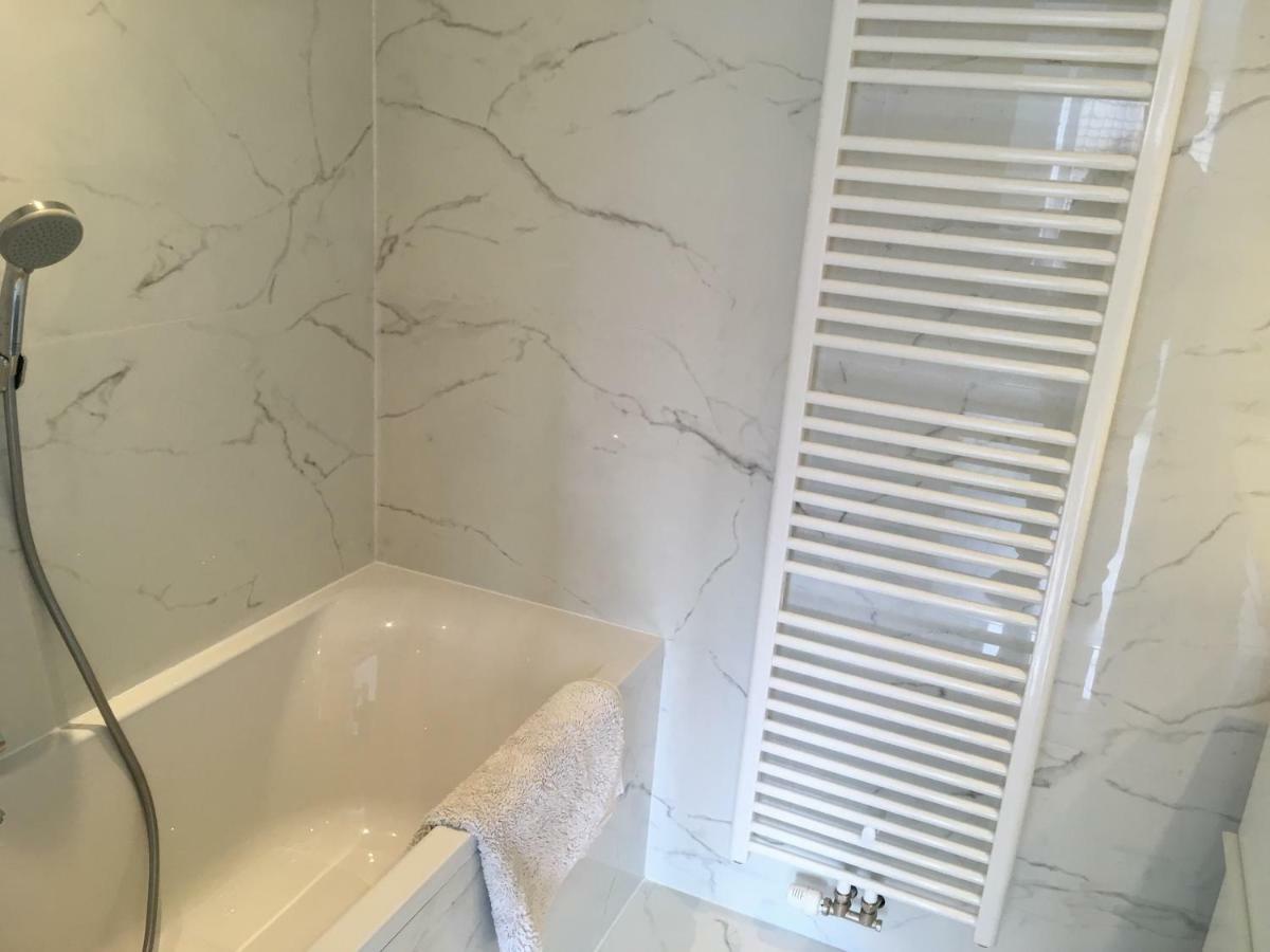 Topfloor Aida 2 Bedroom 2 Bathroom Free Parking Oostende Bagian luar foto
